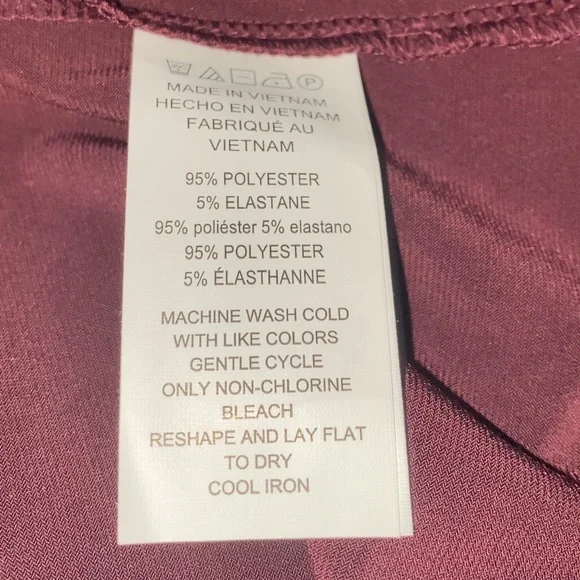 Michael Kors Burgundy Blouse XL NWT – Long Sleeve V-Neck with Silver Accent - Picture 7 of 9